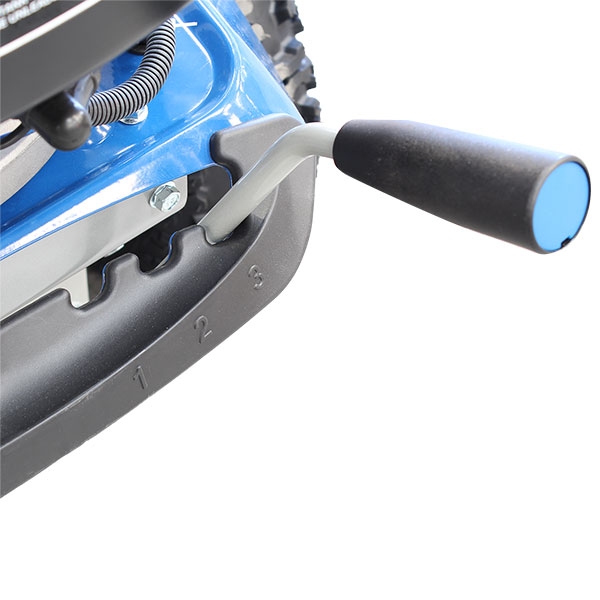 Бензиновая подметальная машина Hyundai HYSW 1000 с электростартером купить по цене 147&nbsp;990 ₽ в интернет магазине ТЕХСАД