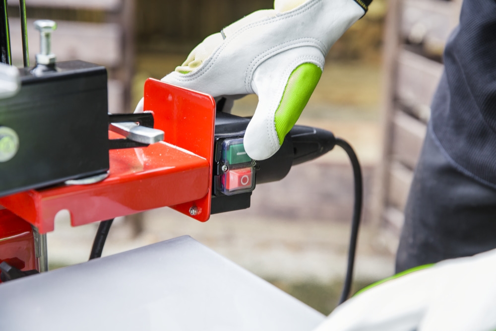 Дровокол AL-KO Easy LSV 550/6 купить по цене 39&nbsp;990 ₽ в интернет магазине ТЕХСАД