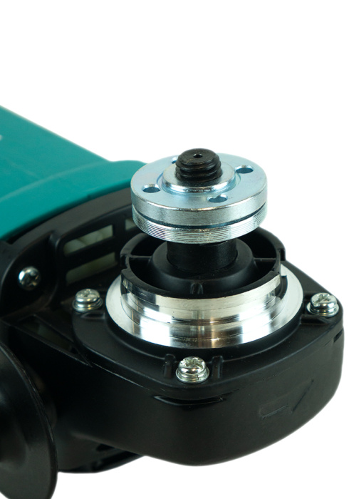 Болгарка (УШМ) Sturm! AG9023R купить по цене 7&nbsp;650 ₽ в интернет магазине ТЕХСАД