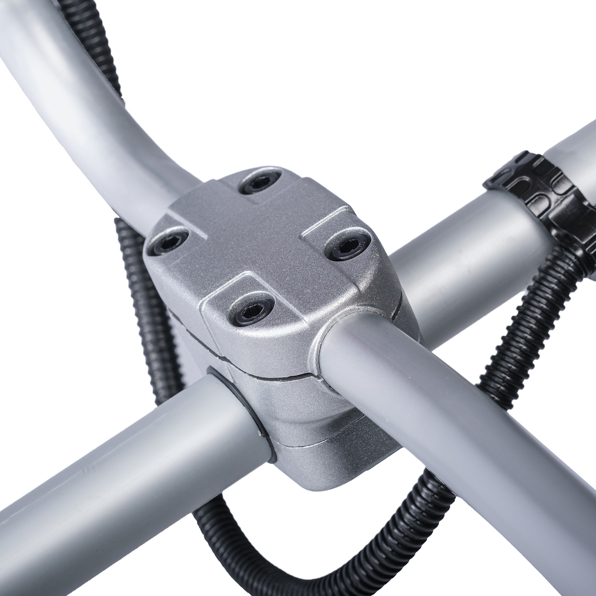 Бензокоса HYUNDAI Z 540 купить по цене 18&nbsp;690 ₽ в интернет магазине ТЕХСАД