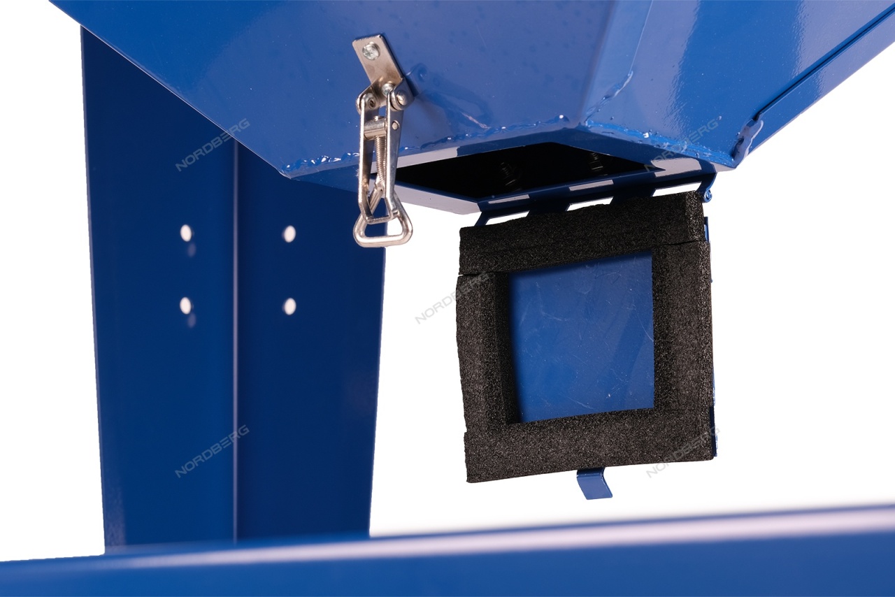 Камера пескоструйная 990 л NORDBERG NS9 купить по цене 163&nbsp;601 ₽ в интернет магазине ТЕХСАД