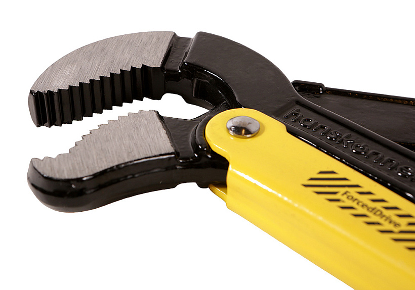 Ключ трубный Hanskonner HK1045-04-P15 купить по цене 1&nbsp;990 ₽ в интернет магазине ТЕХСАД