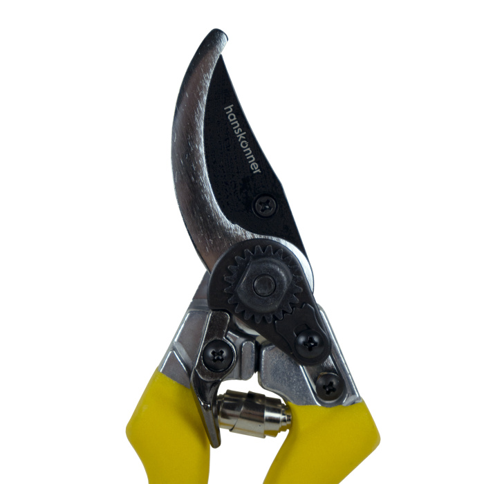 Секатор HansKonner HK3012-07-21 купить по цене 1&nbsp;560 ₽ в интернет магазине ТЕХСАД