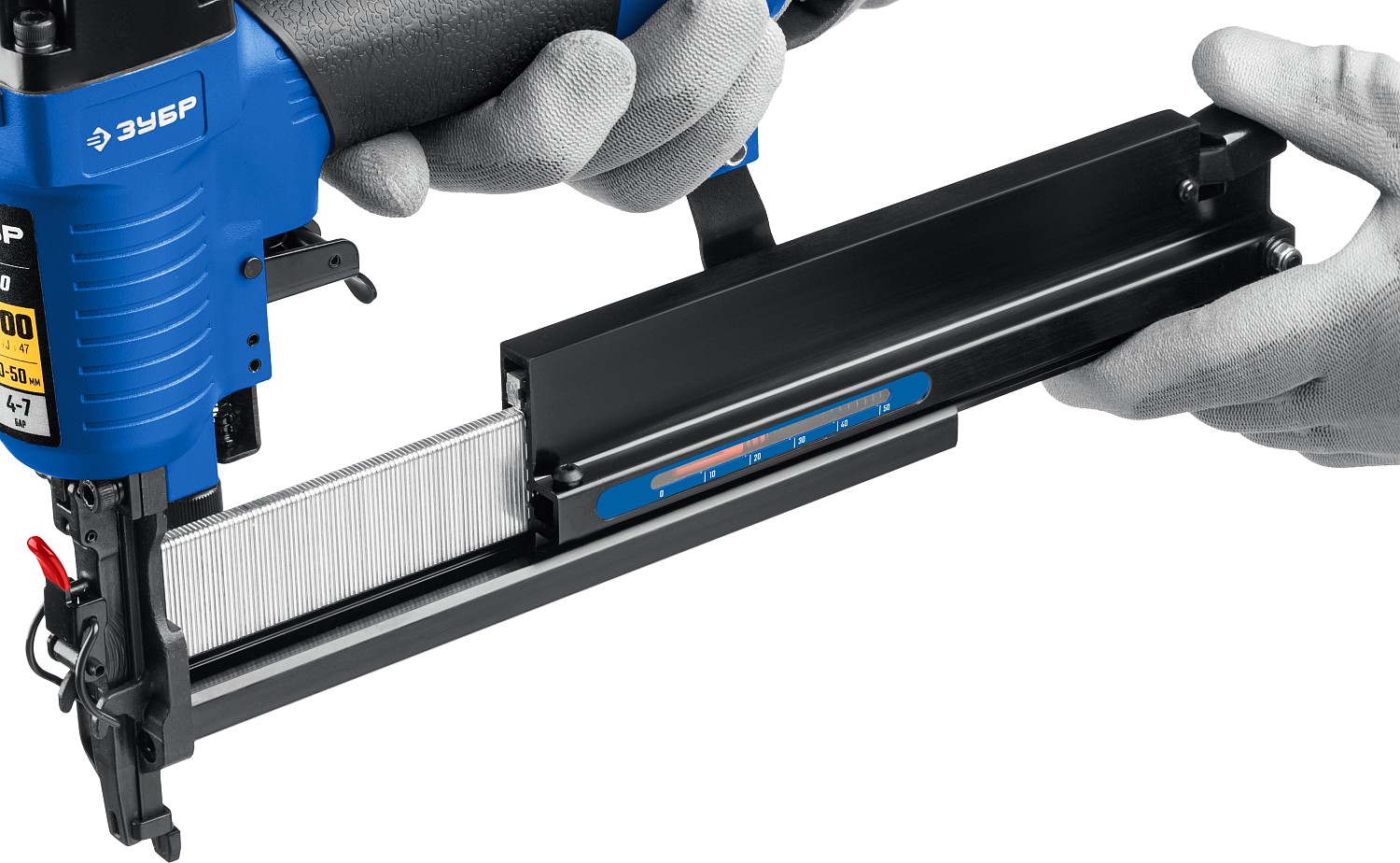 ЗУБР 13-40 мм, 10-50 мм, тип скоб 55/300, нейлер-степлер пневматический (гвозде/скобозабиватель) 31937 купить по цене 4&nbsp;600 ₽ в интернет магазине ТЕХСАД