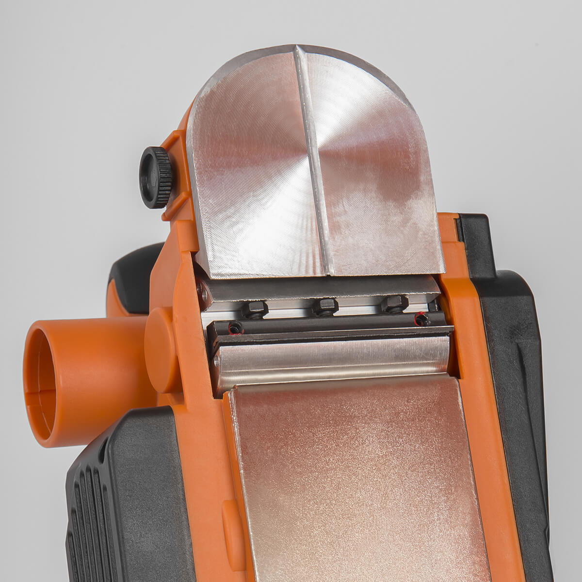 Электрорубанок DAEWOO DAP 750-82 купить по цене 5&nbsp;490 ₽ в интернет магазине ТЕХСАД