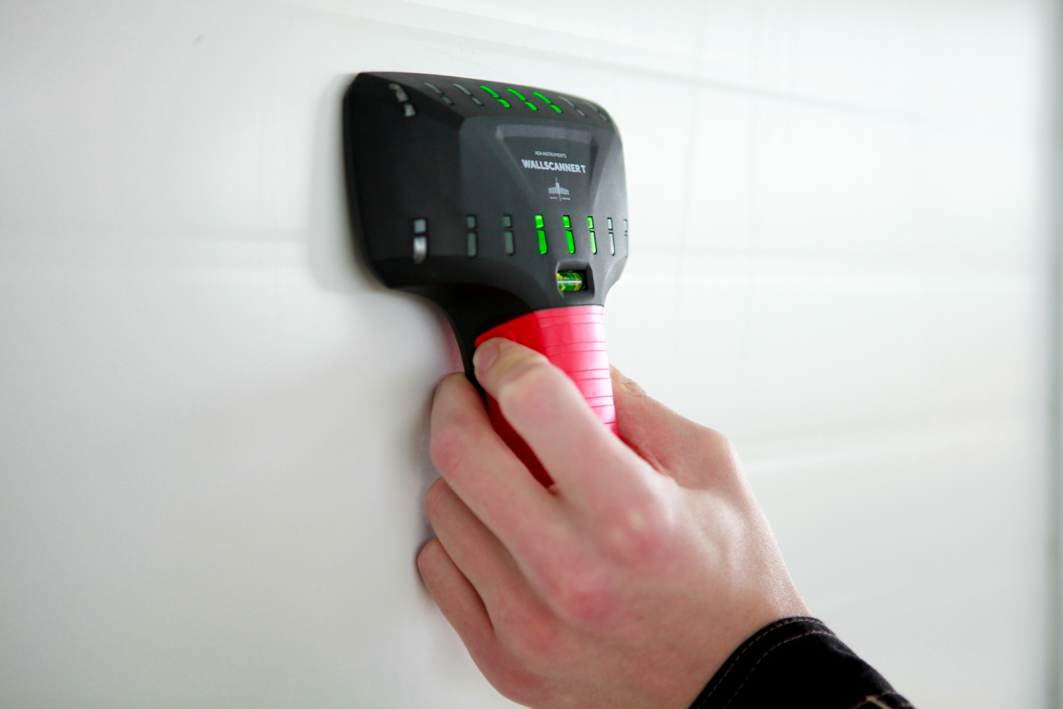 Детектор металла и проводки ADA Wall Scanner T купить по цене 1&nbsp;245 ₽ в интернет магазине ТЕХСАД