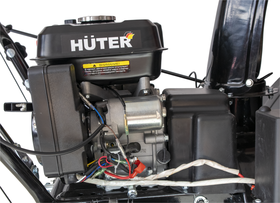 Снегоуборщик бензиновый Huter SGC-5500B купить по цене 72&nbsp;690 ₽ в интернет магазине ТЕХСАД