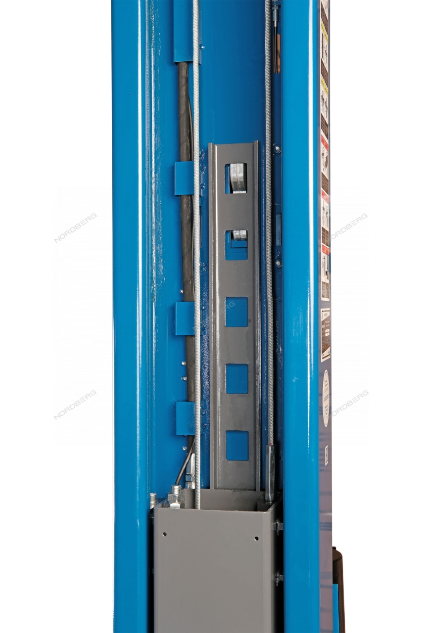 Подъемник электрогидравлический, 4 т, 380 В NORDBERG N4122HM-4B купить по цене 270&nbsp;769 ₽ в интернет магазине ТЕХСАД