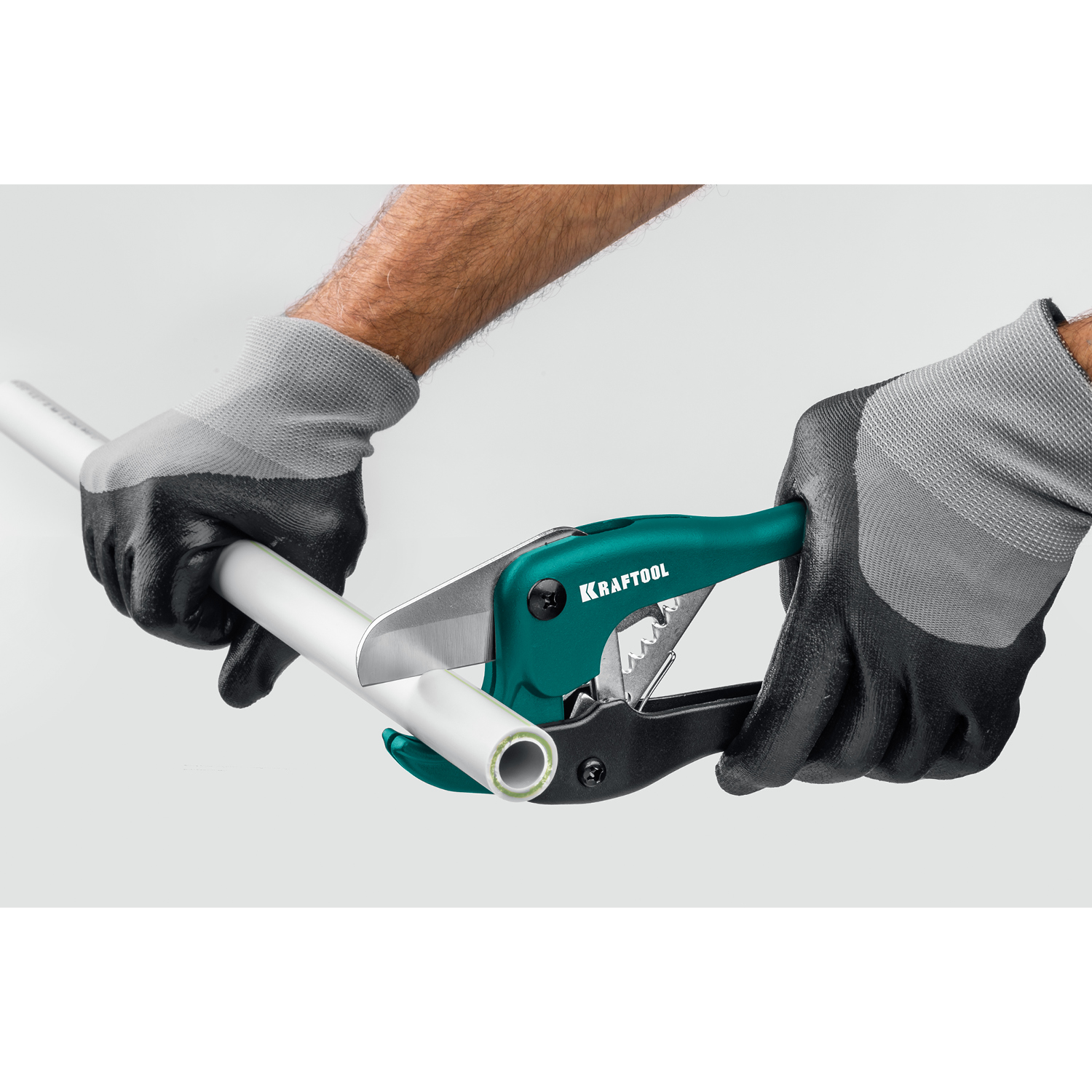 KRAFTOOL 42 мм, труборез для металлопластиковых труб EXPERT 23381-42_z01 купить по цене 1&nbsp;310 ₽ в интернет магазине ТЕХСАД