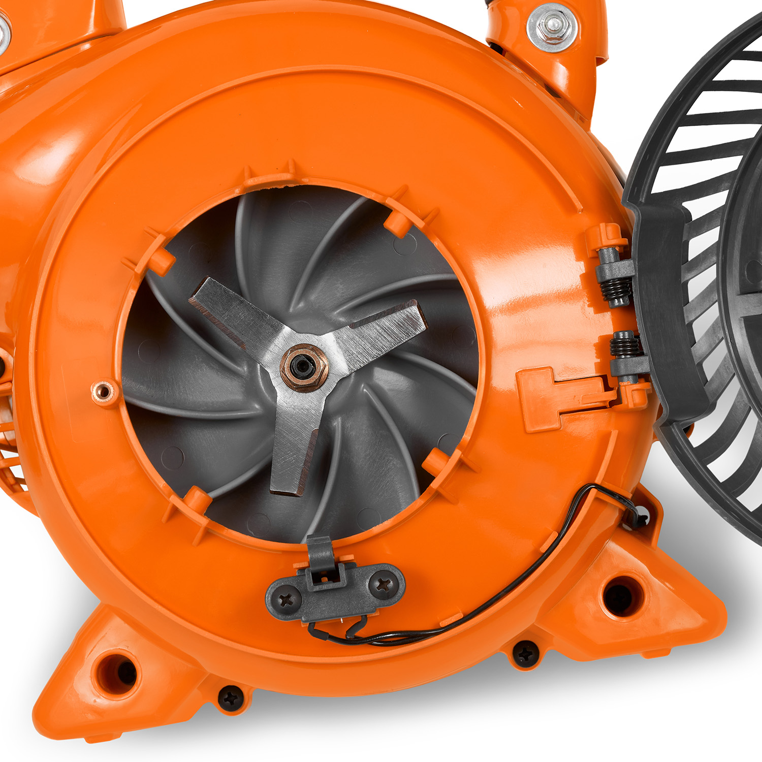 Воздуходувка-пылесос бензиновая DAEWOO DABL 270 купить по цене 14&nbsp;990 ₽ в интернет магазине ТЕХСАД