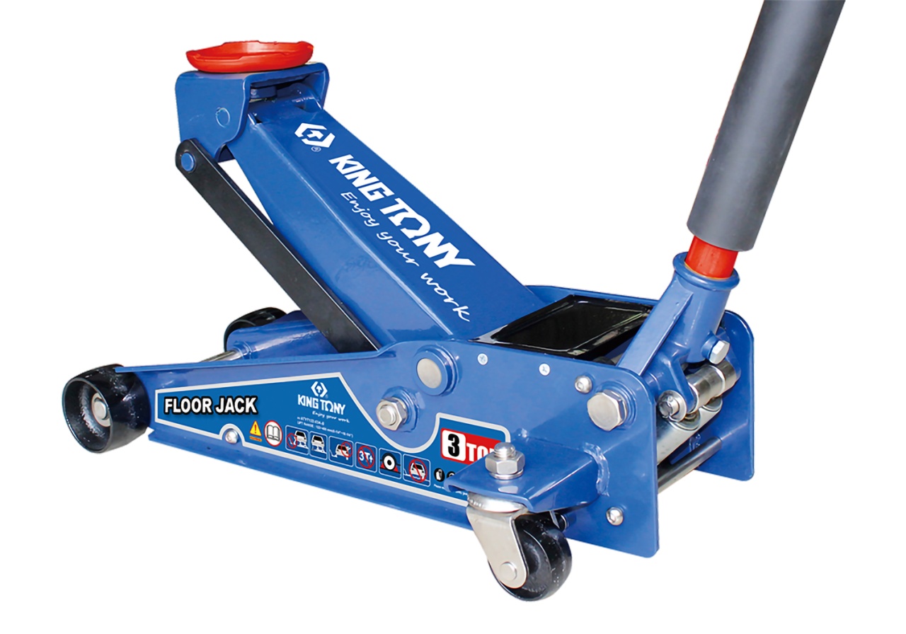 Домкрат подкатной 3 т KING TONY 9TYT132-03A-B купить по цене 16&nbsp;300 ₽ в интернет магазине ТЕХСАД