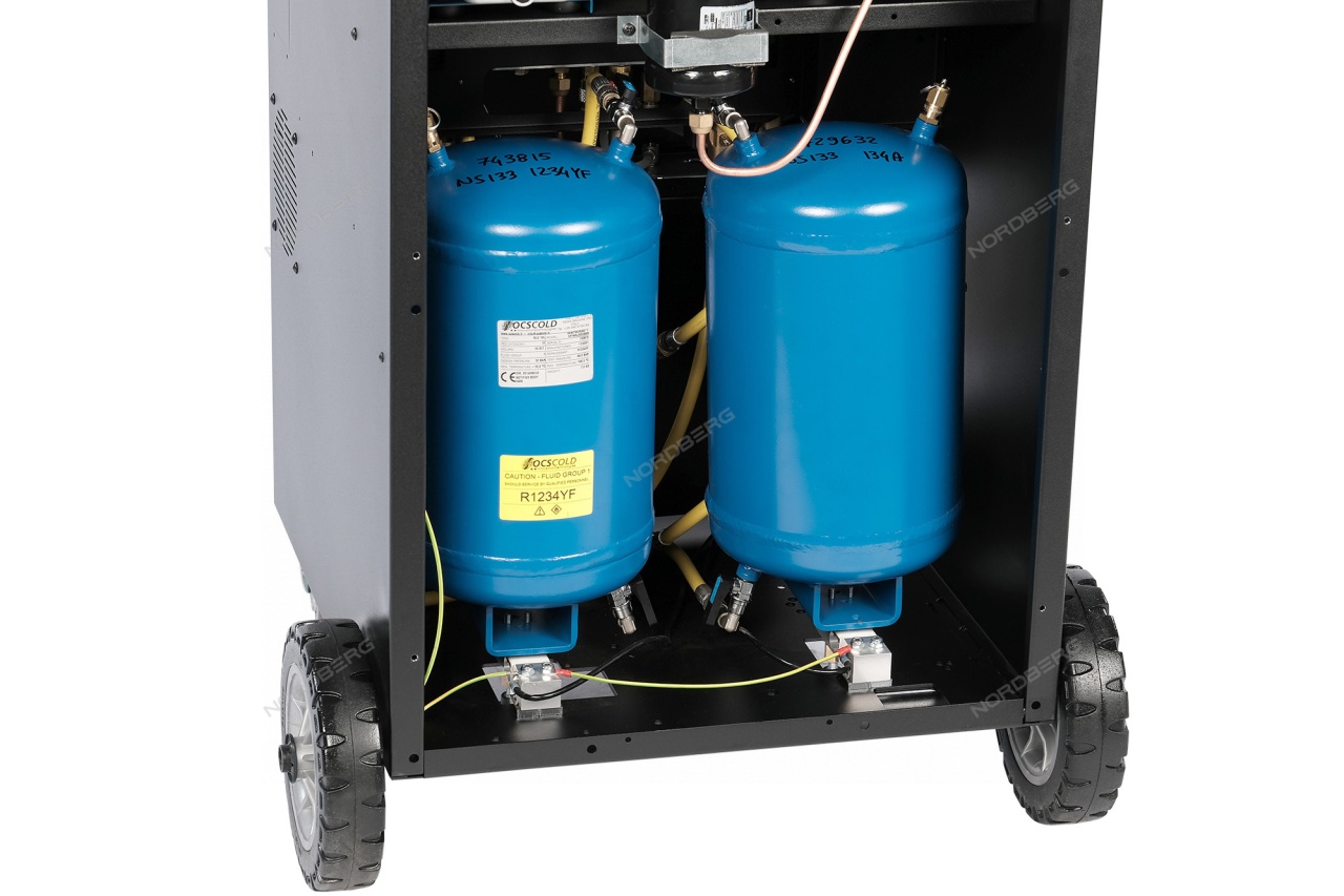 Установка автоматическая для заправки автомобильных кондиционеров NORDBERG NF34NP купить по цене 514&nbsp;815 ₽ в интернет магазине ТЕХСАД