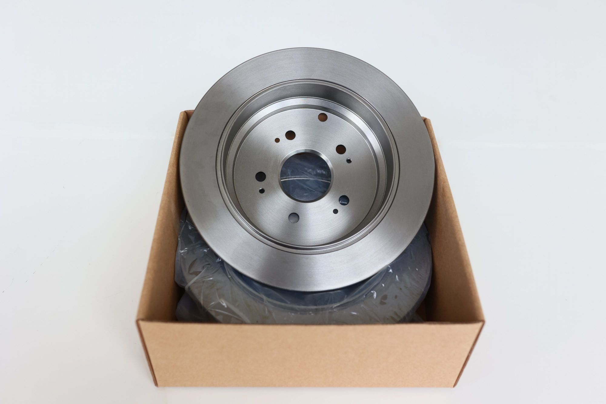 Тормозной диск задний для HONDA CR-V RE5, RE7 купить по цене 12&nbsp;600 ₽ в интернет магазине ТЕХСАД