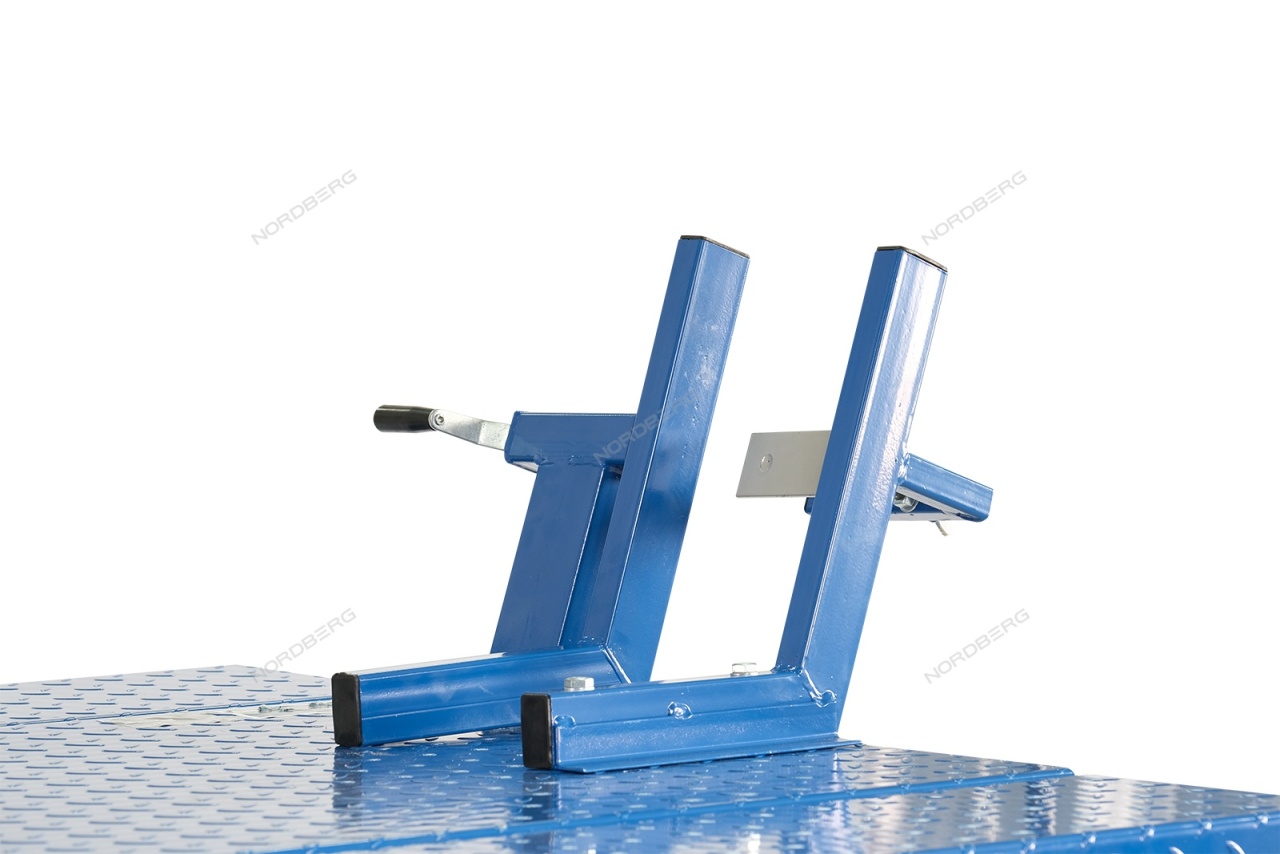 Подъемник для квадроциклов, 680 кг NORDBERG N4M5 купить по цене 113&nbsp;467 ₽ в интернет магазине ТЕХСАД