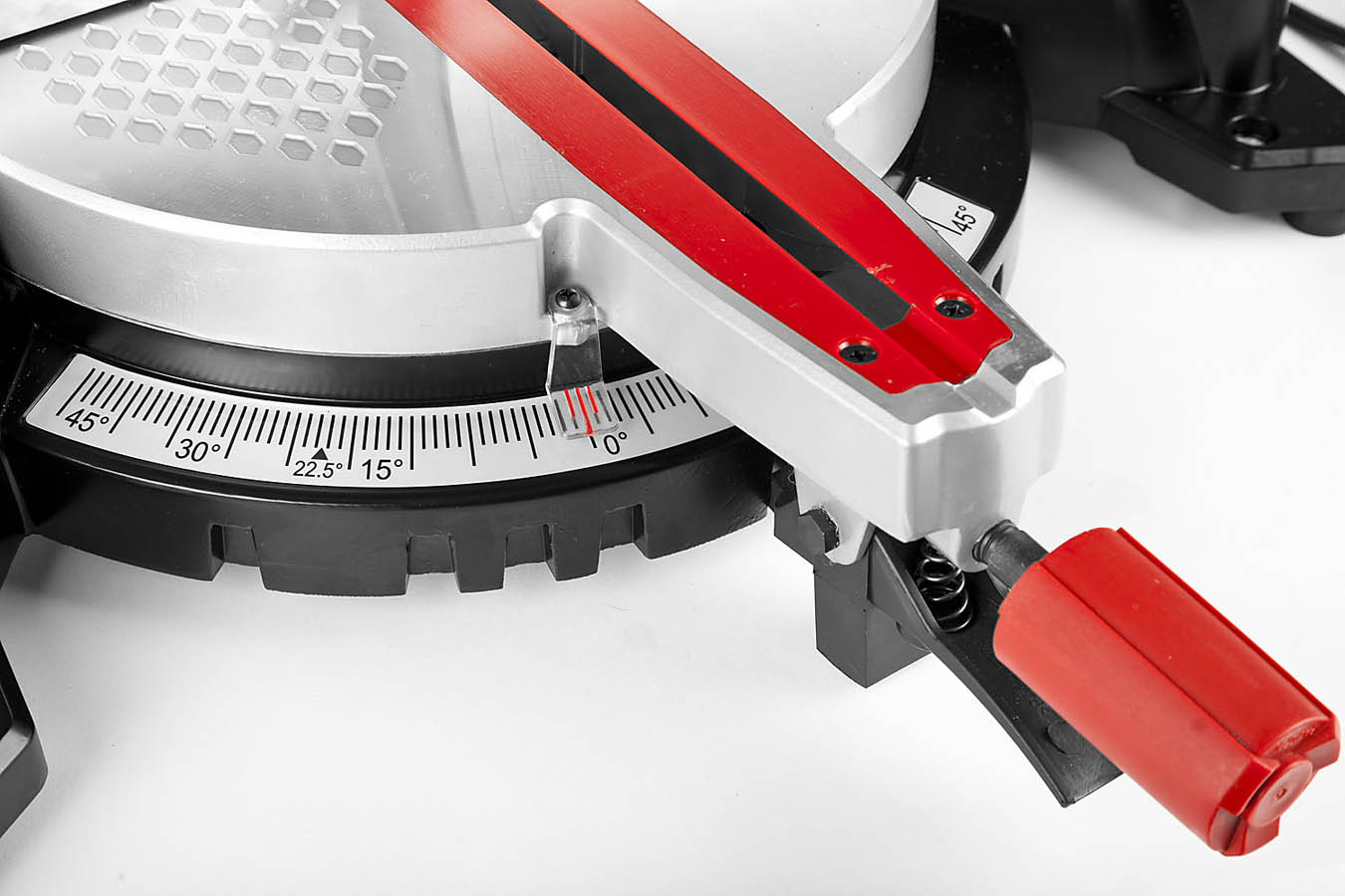 ЗУБР 1900 Вт, 305х30 мм, пила торцовочная комбинированная ЗПТК-305-1900 Мастер купить по цене 31&nbsp;780 ₽ в интернет магазине ТЕХСАД