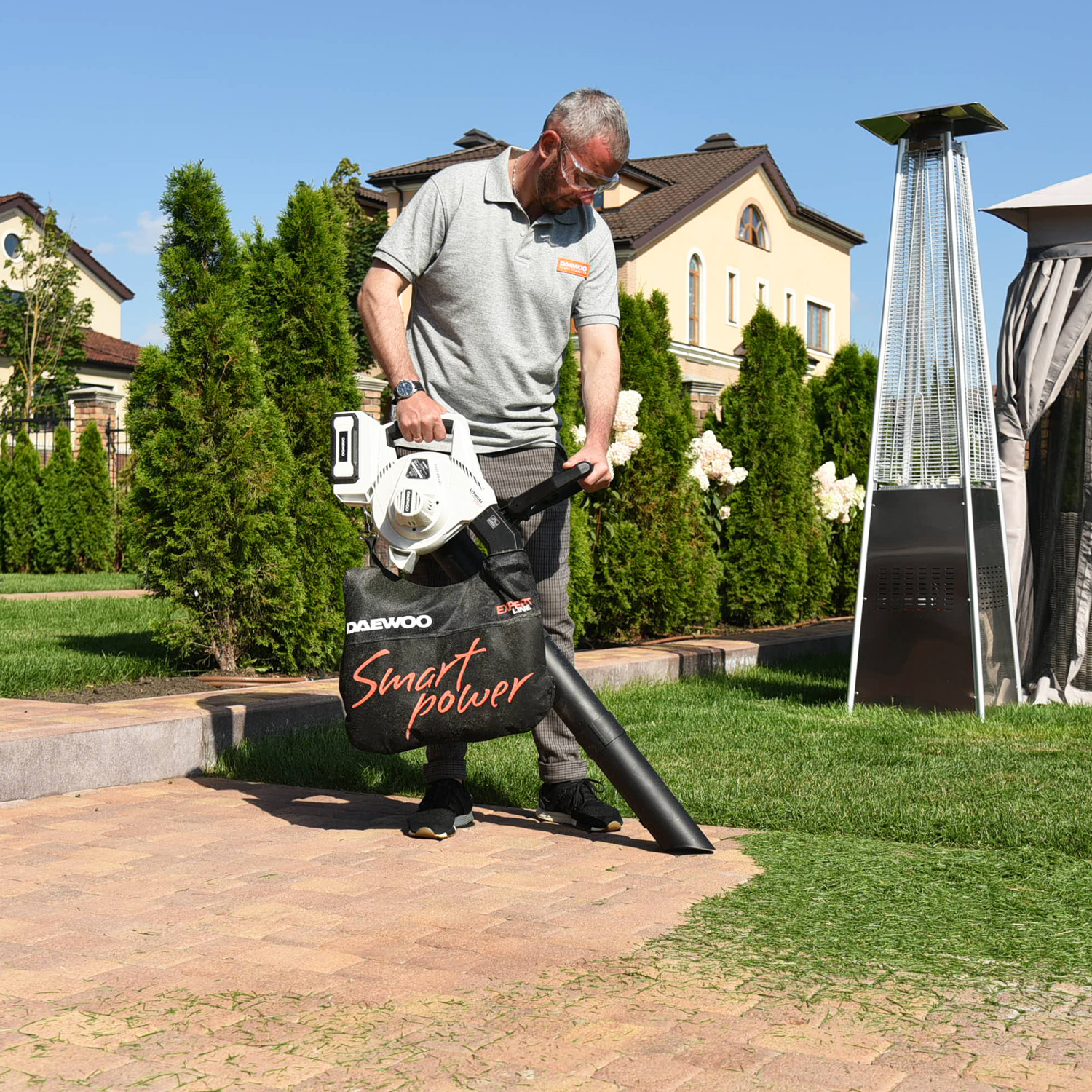 Воздуходувка-пылесос аккумуляторная DAEWOO DABL 6040Li купить по цене 10&nbsp;990 ₽ в интернет магазине ТЕХСАД