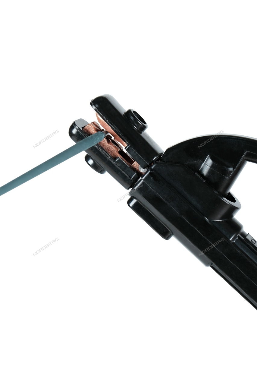 Аппарат сварочный 200A, инверторный NORDBERG WA200 купить по цене 10&nbsp;058 ₽ в интернет магазине ТЕХСАД