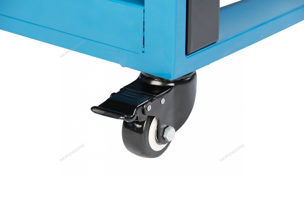 Установка для замены охлаждающей жидкости NORDBERG CMT50A купить по цене 76&nbsp;631 ₽ в интернет магазине ТЕХСАД