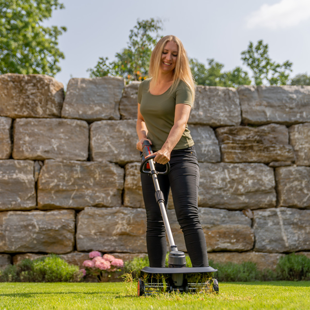 Аэратор аккумуляторный AL-KO AR 1835 купить по цене 11&nbsp;290 ₽ в интернет магазине ТЕХСАД