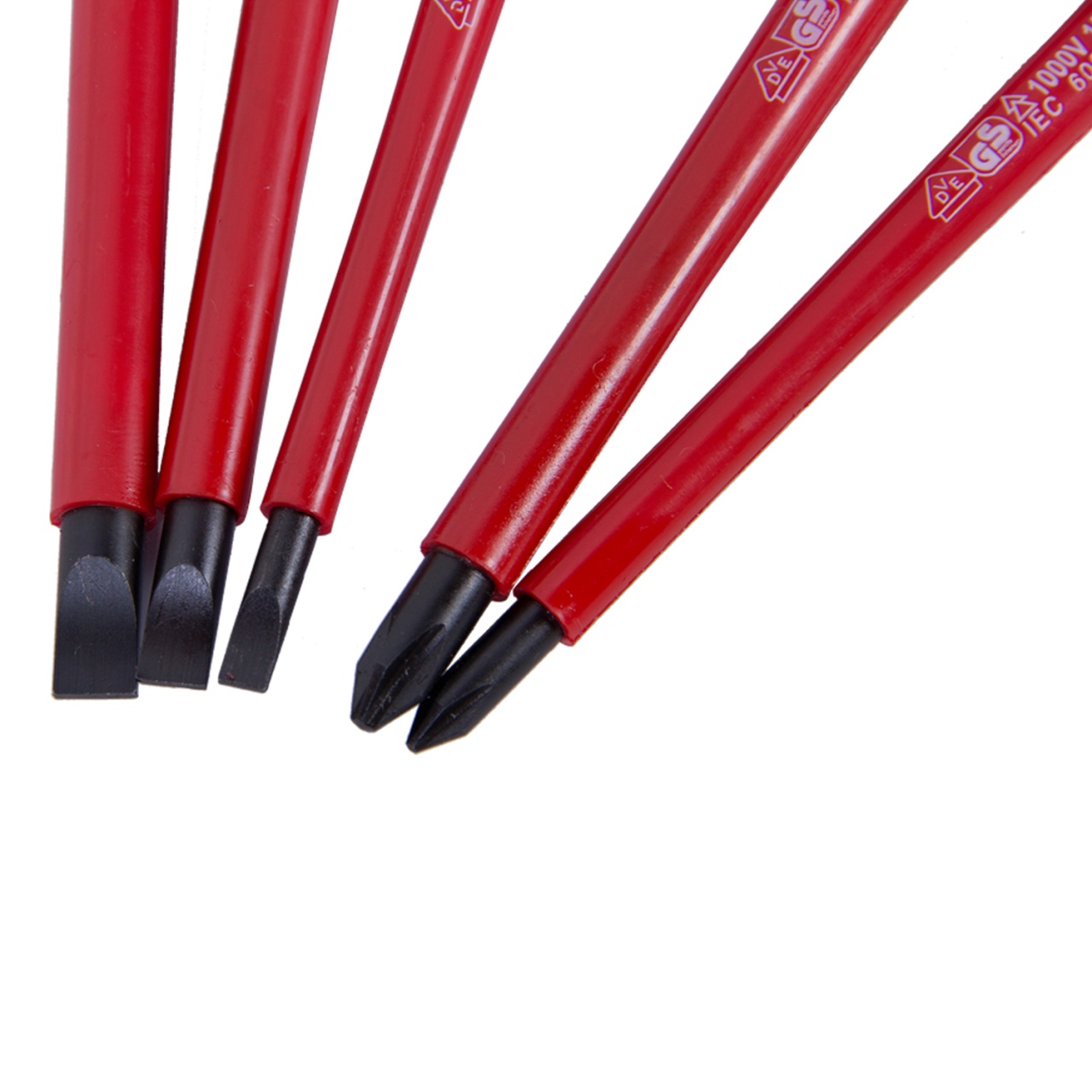 Набор отверток, диэлектрические, 5 предметов KING TONY 30615MR купить по цене 2&nbsp;090 ₽ в интернет магазине ТЕХСАД