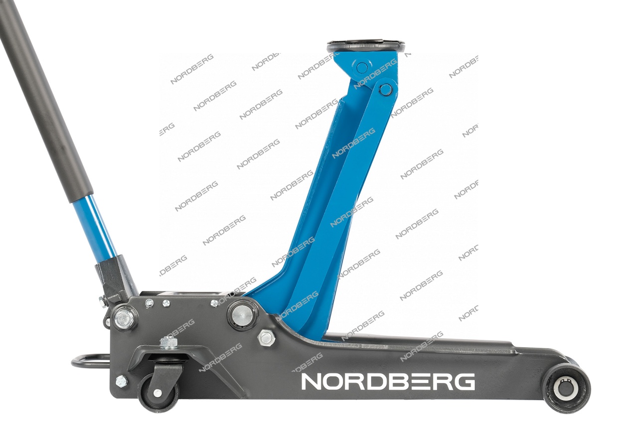 Домкрат подкатной 3,5 т, низкопрофильный NORDBERG N32037 купить по цене 19&nbsp;266 ₽ в интернет магазине ТЕХСАД
