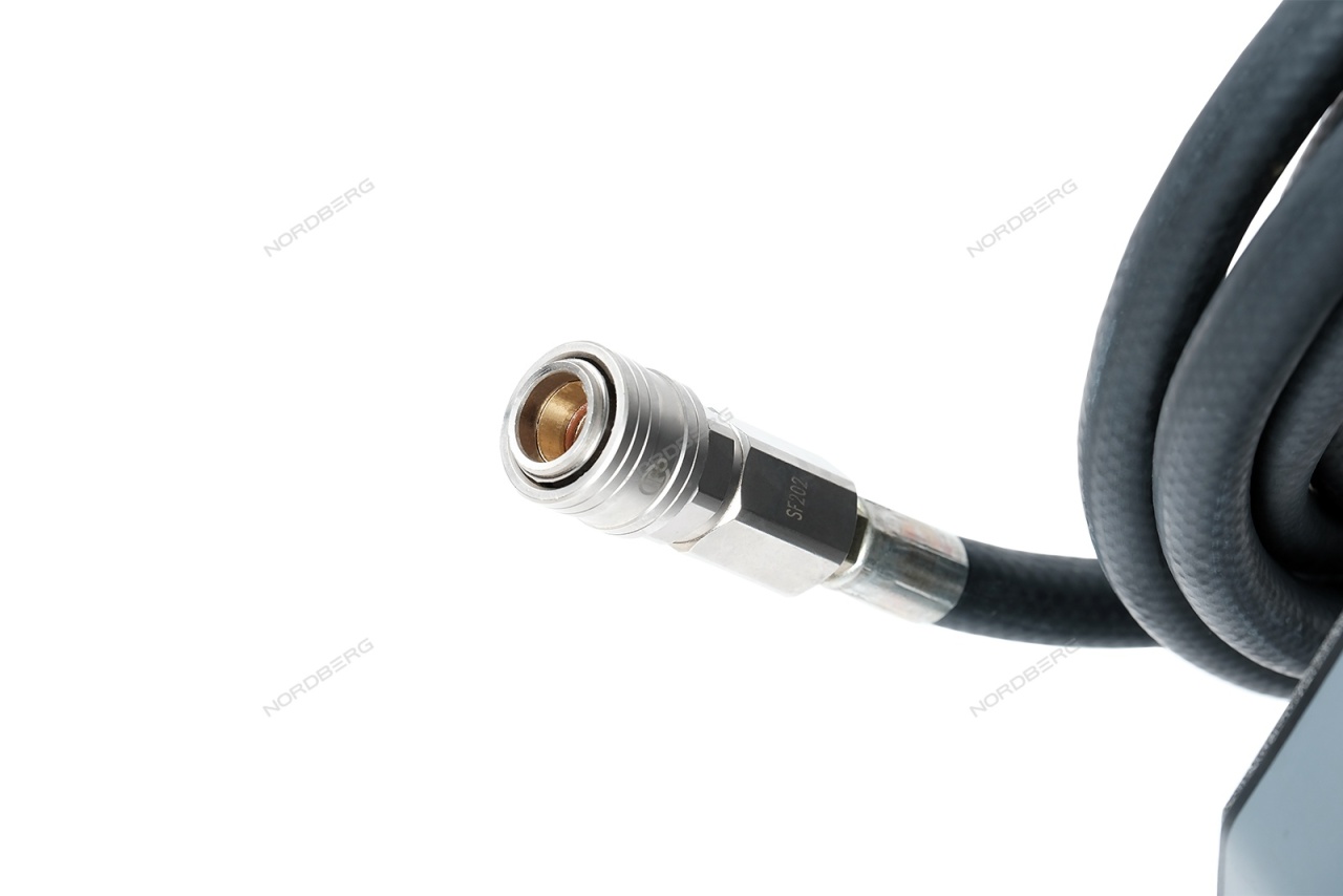 Установка для замены тормозной жидкости, 5 л, 220 В, комплект крышек адаптеров NORDBERG BC6 купить по цене 49&nbsp;604 ₽ в интернет магазине ТЕХСАД