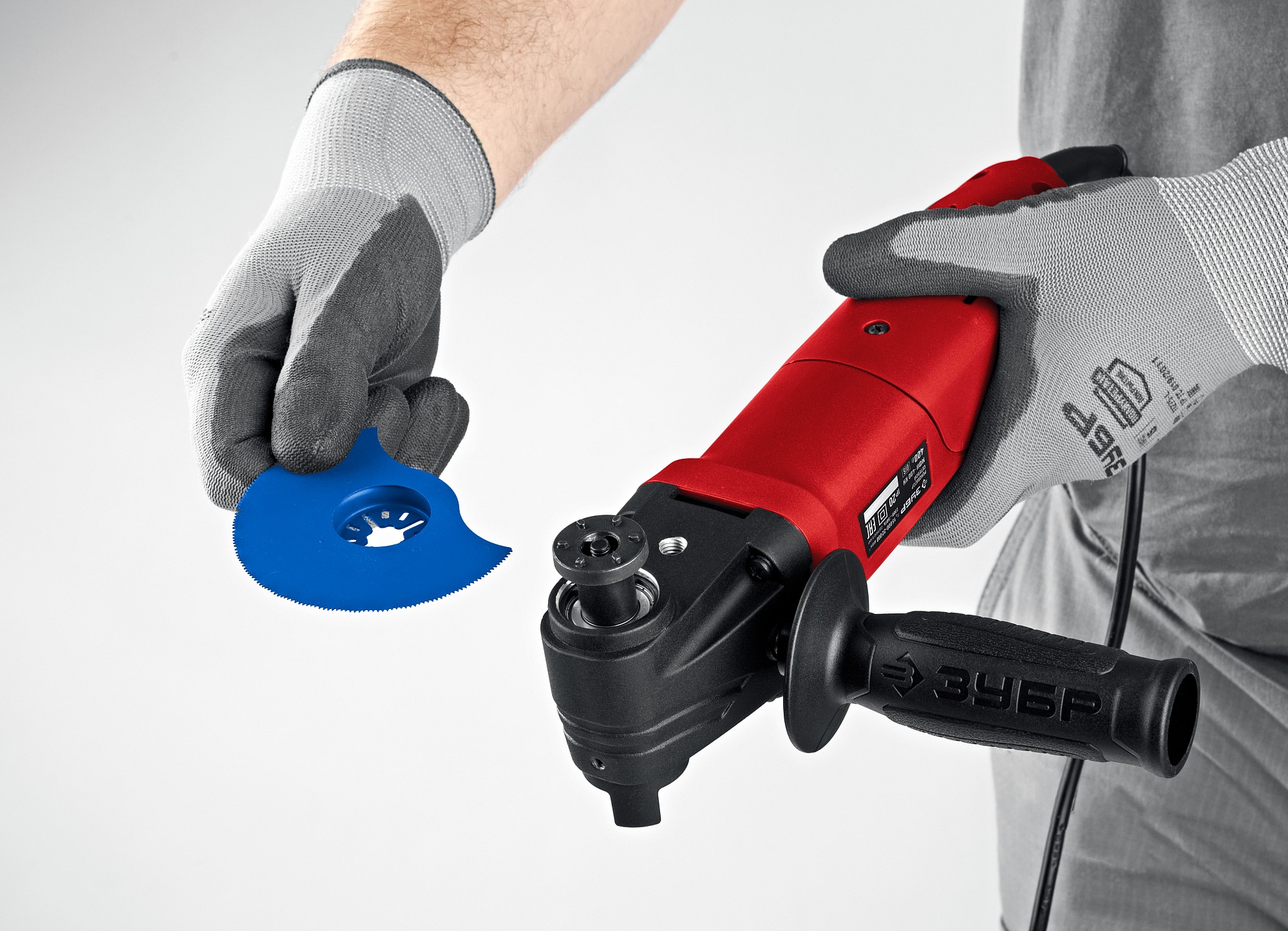 ЗУБР 400 Вт, кейс, реноватор с набором насадок МФИ-400 КН Мастер купить по цене 5&nbsp;560 ₽ в интернет магазине ТЕХСАД