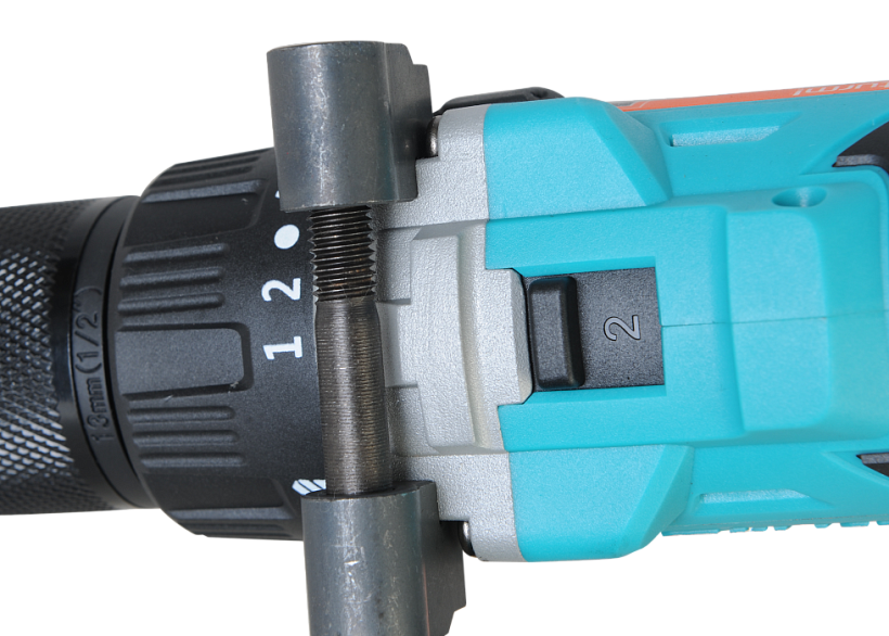 Аккумуляторный шуруповерт Sturm! CD2080 купить по цене 16&nbsp;390 ₽ в интернет магазине ТЕХСАД