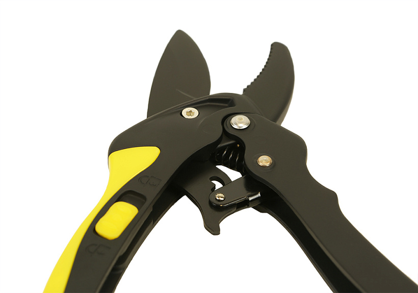 Секатор Hanskonner HK3012-07-23 купить по цене 1&nbsp;680 ₽ в интернет магазине ТЕХСАД