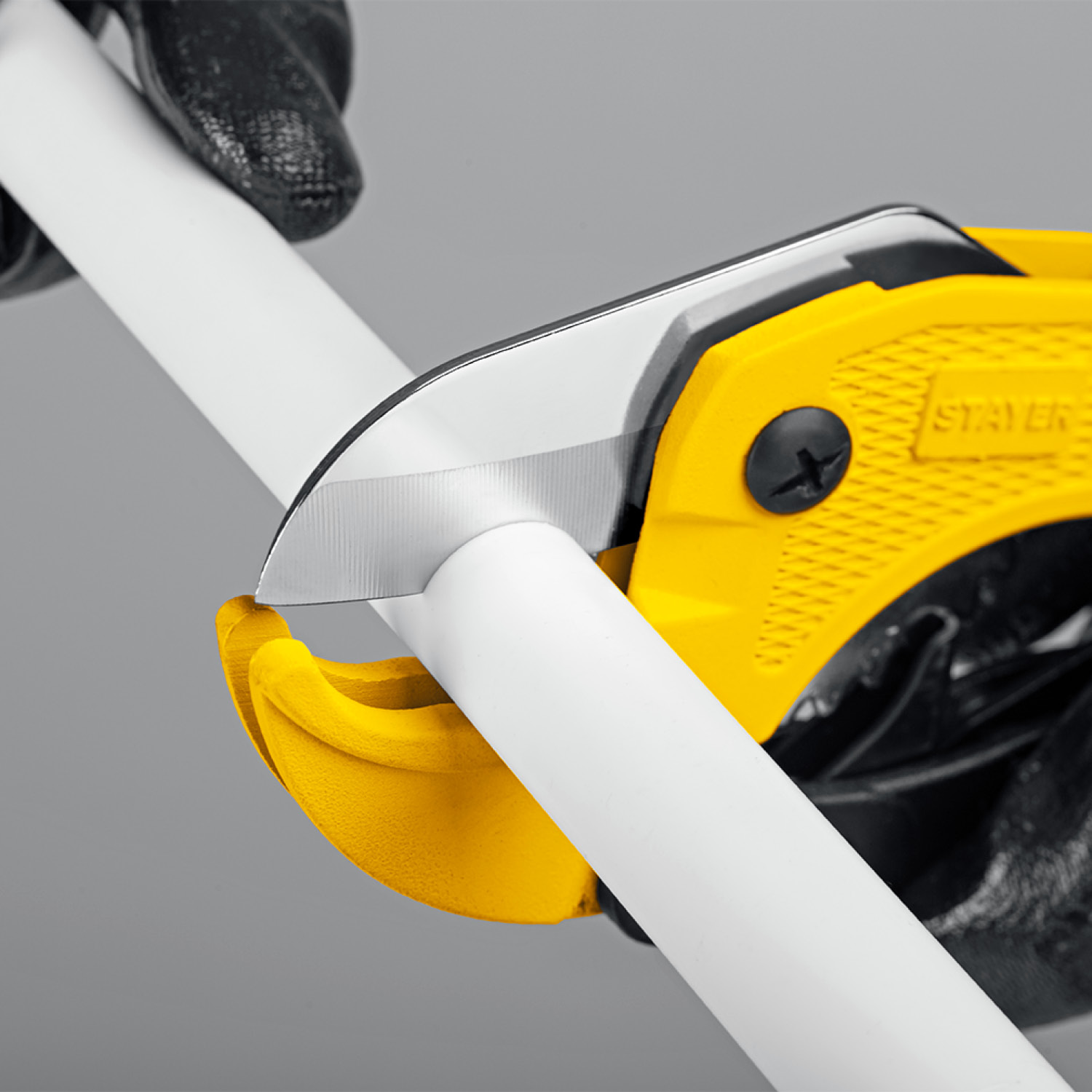 STAYER  MAXCut до 42 мм, Автоматический труборез по металлопластиковым и пластиковым трубам (2338_z01) купить по цене 770 ₽ в интернет магазине ТЕХСАД