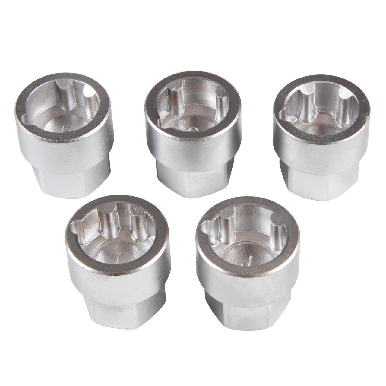 Набор насадок для секреток колес Land Rover, кейс, 10 предметов AFFIX AF10942310C купить по цене 5&nbsp;020 ₽ в интернет магазине ТЕХСАД