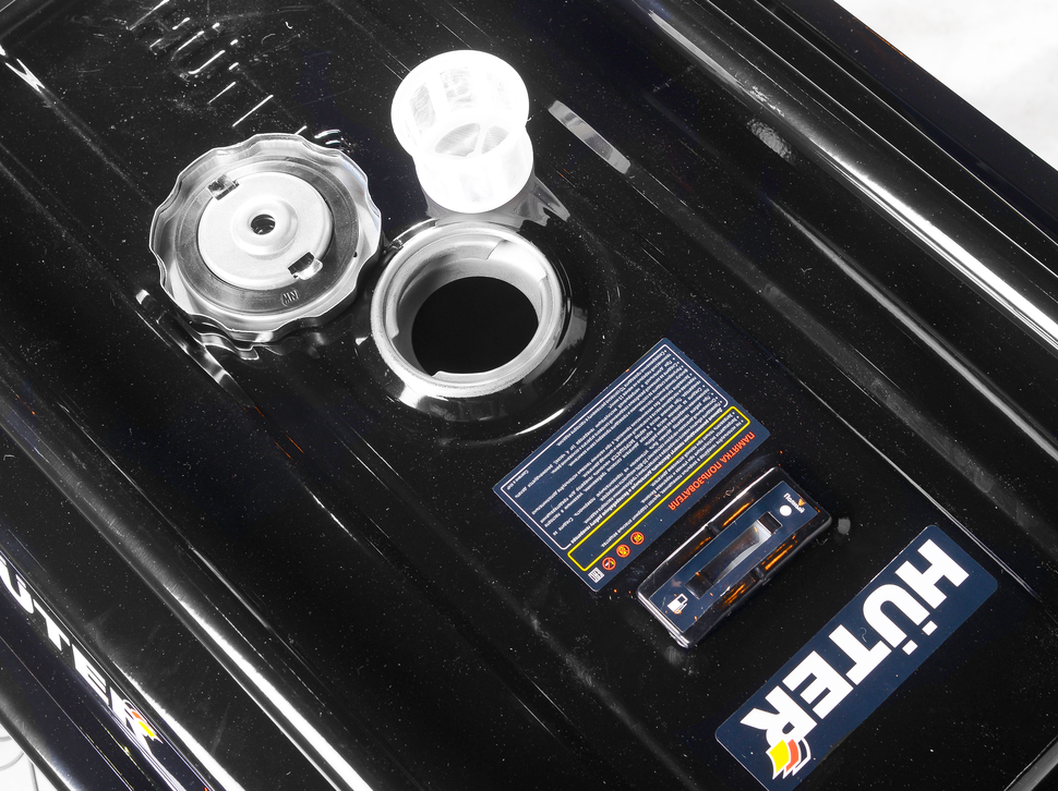 Портативный бензогенератор HUTER DY9500LX-3 купить по цене 78&nbsp;690 ₽ в интернет магазине ТЕХСАД