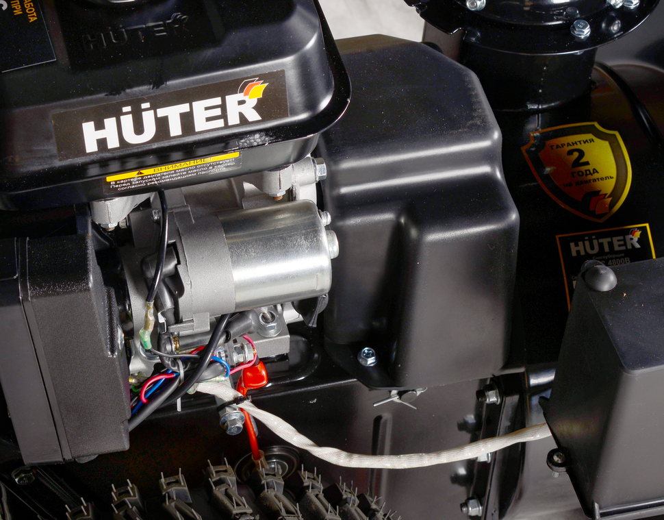 Снегоуборщик бензиновый HUTER SGC 4800B купить по цене 62&nbsp;890 ₽ в интернет магазине ТЕХСАД