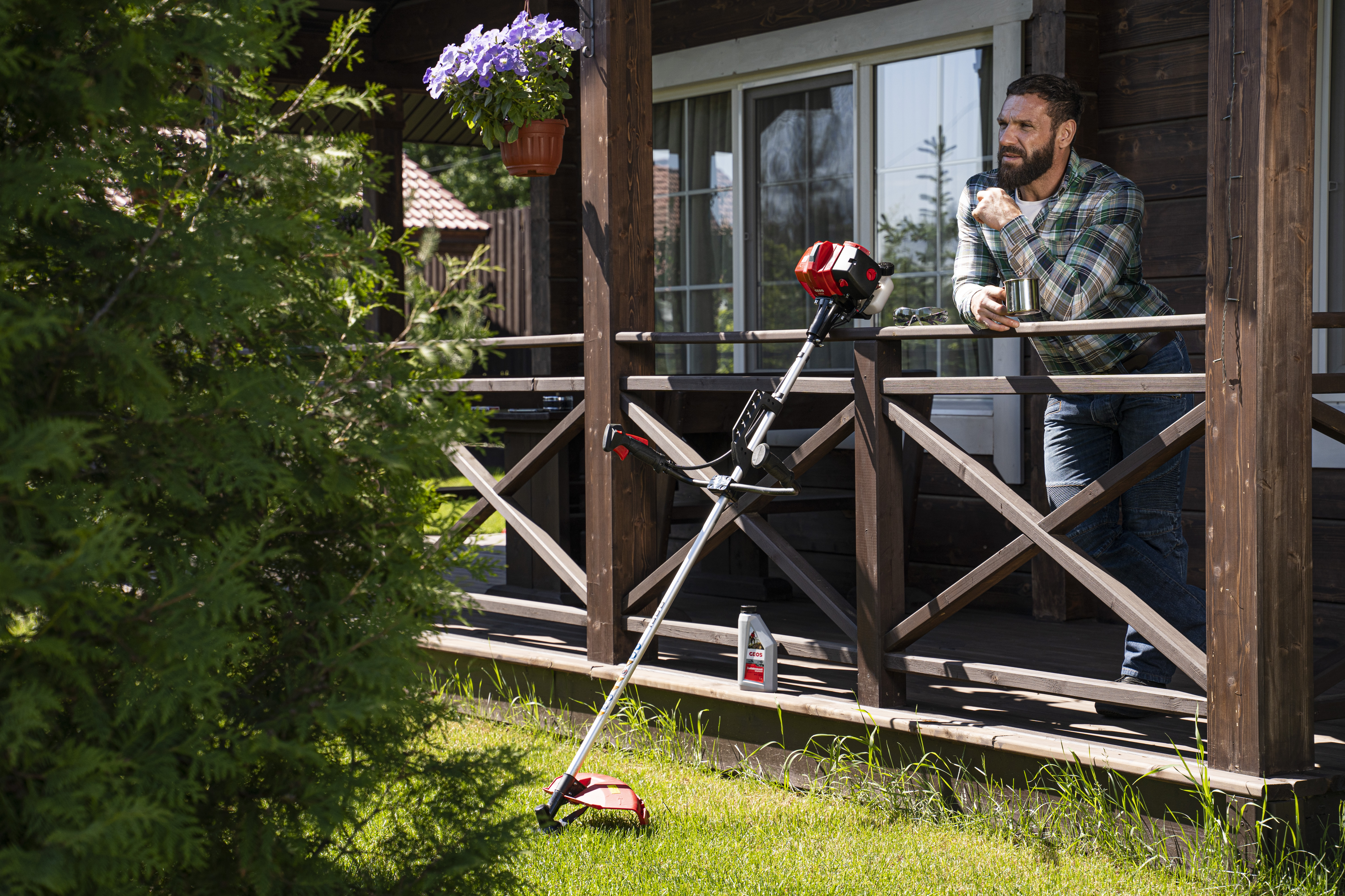 Мотокоса бензиновая GEOS Max Comfort 126 B купить по цене 17&nbsp;990 ₽ в интернет магазине ТЕХСАД