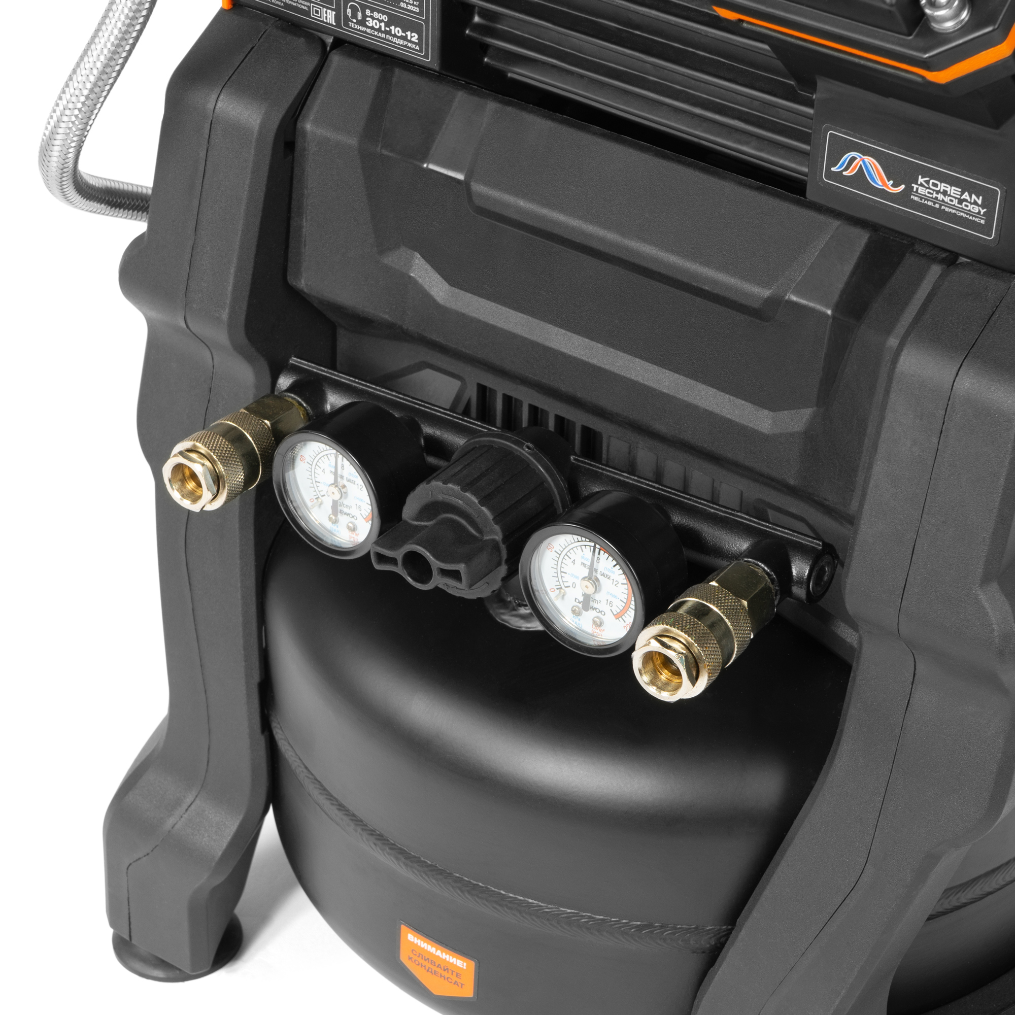 Компрессор аккумуляторный 42В / 220В DAEWOO DAC 180S Li купить по цене 64&nbsp;990 ₽ в интернет магазине ТЕХСАД