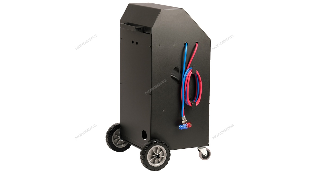 Установка автоматическая для заправки автомобильных кондиционеров NORDBERG NF13P купить по цене 298&nbsp;640 ₽ в интернет магазине ТЕХСАД