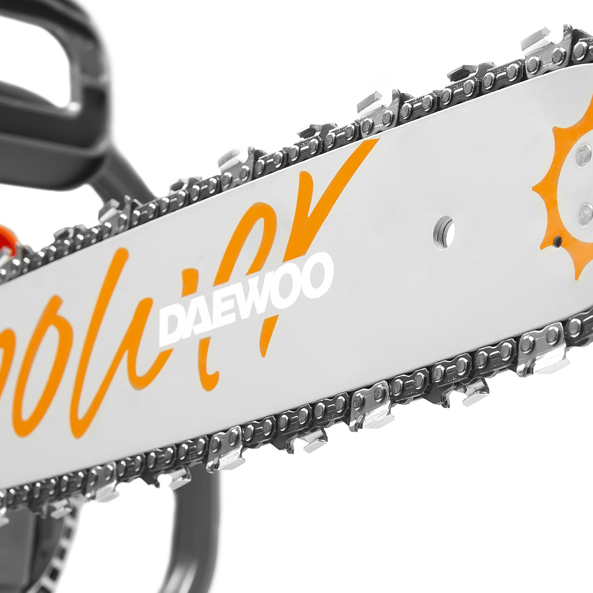 Бензопила DAEWOO DACS 5820XT купить по цене 15&nbsp;990 ₽ в интернет магазине ТЕХСАД