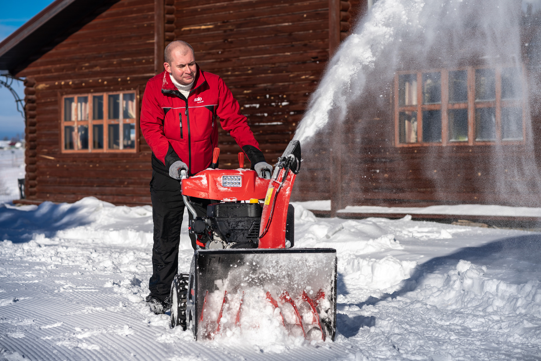 Снегоуборщик бензиновый AL-KO Premium SnowLine 700 E купить по цене 144&nbsp;990 ₽ в интернет магазине ТЕХСАД