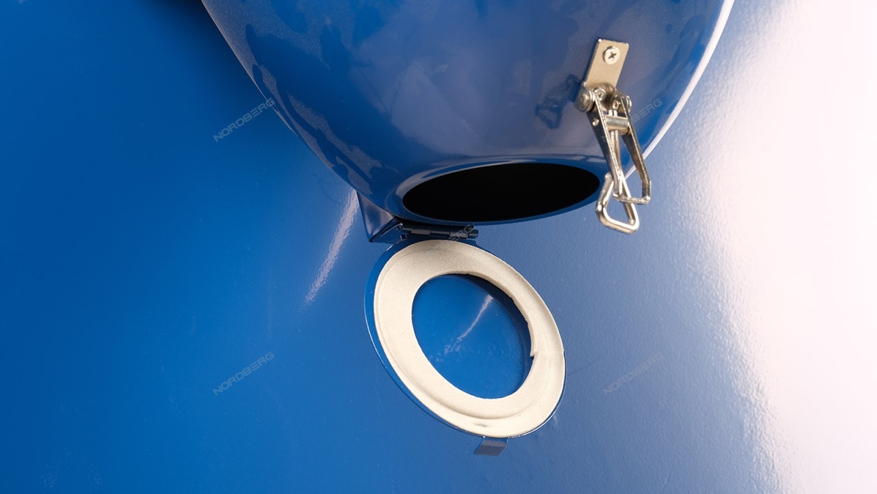 Камера пескоструйная 990 л NORDBERG NS9 купить по цене 163&nbsp;601 ₽ в интернет магазине ТЕХСАД