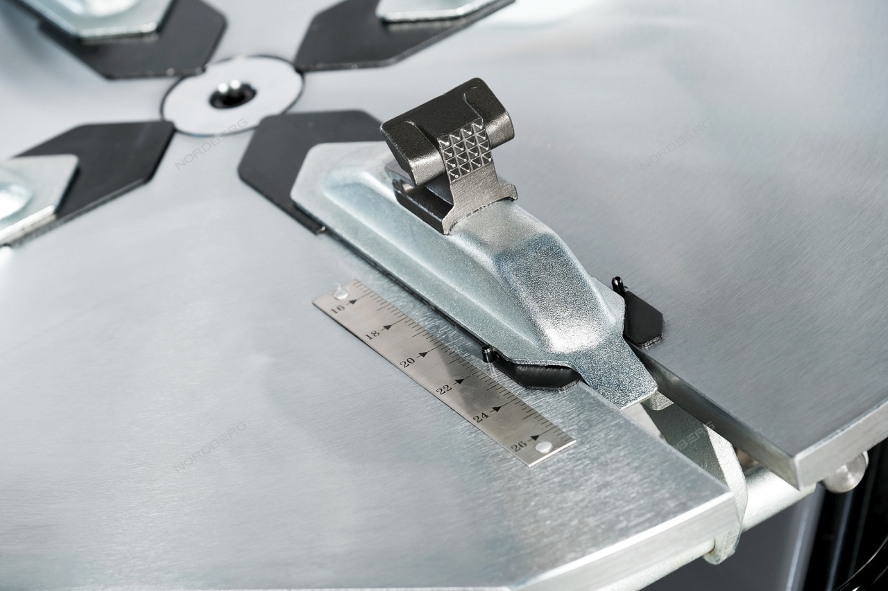 Станок шиномонтажный 380 В, автомат NORDBERG 4643(380)g купить по цене 267&nbsp;960 ₽ в интернет магазине ТЕХСАД