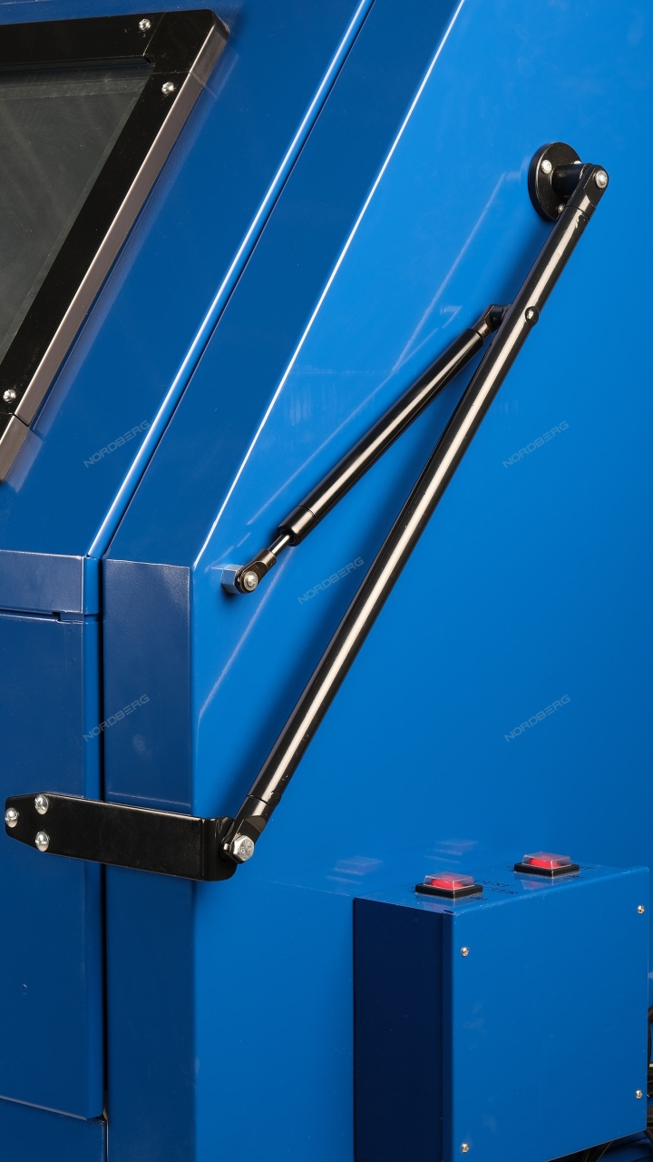 Камера пескоструйная 990 л NORDBERG NS9 купить по цене 163&nbsp;601 ₽ в интернет магазине ТЕХСАД