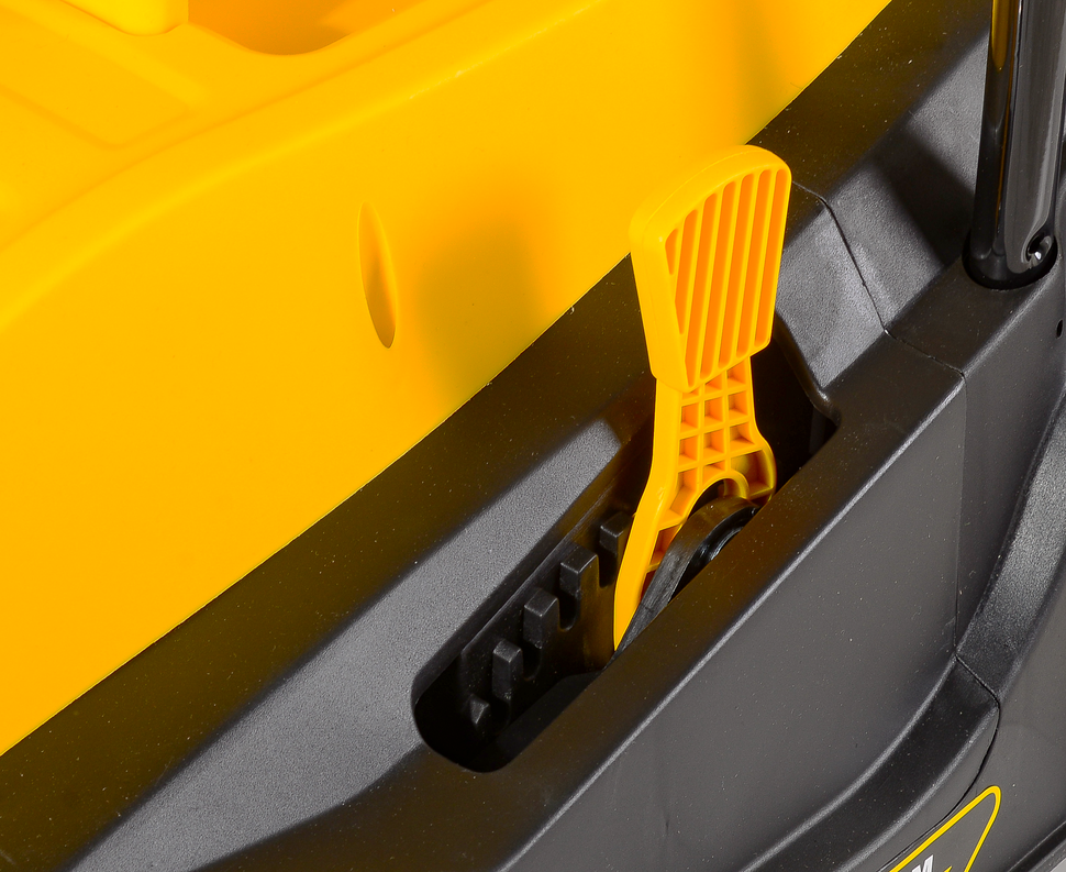 Газонокосилка электрическая HUTER ELM-1800T купить по цене 13&nbsp;090 ₽ в интернет магазине ТЕХСАД