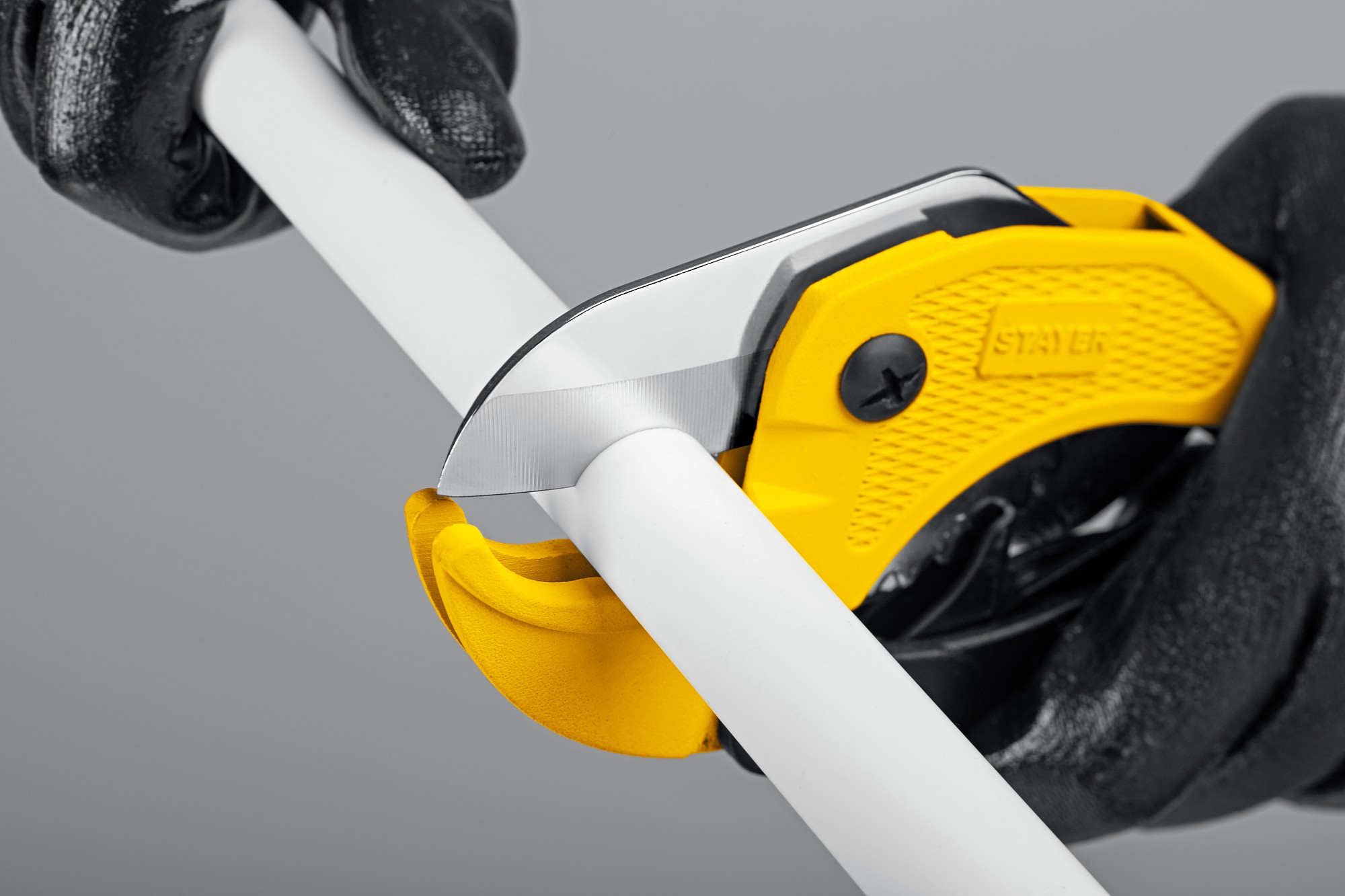 STAYER  MAXCut до 42 мм, Автоматический труборез по металлопластиковым и пластиковым трубам (2338_z01) купить по цене 770 ₽ в интернет магазине ТЕХСАД