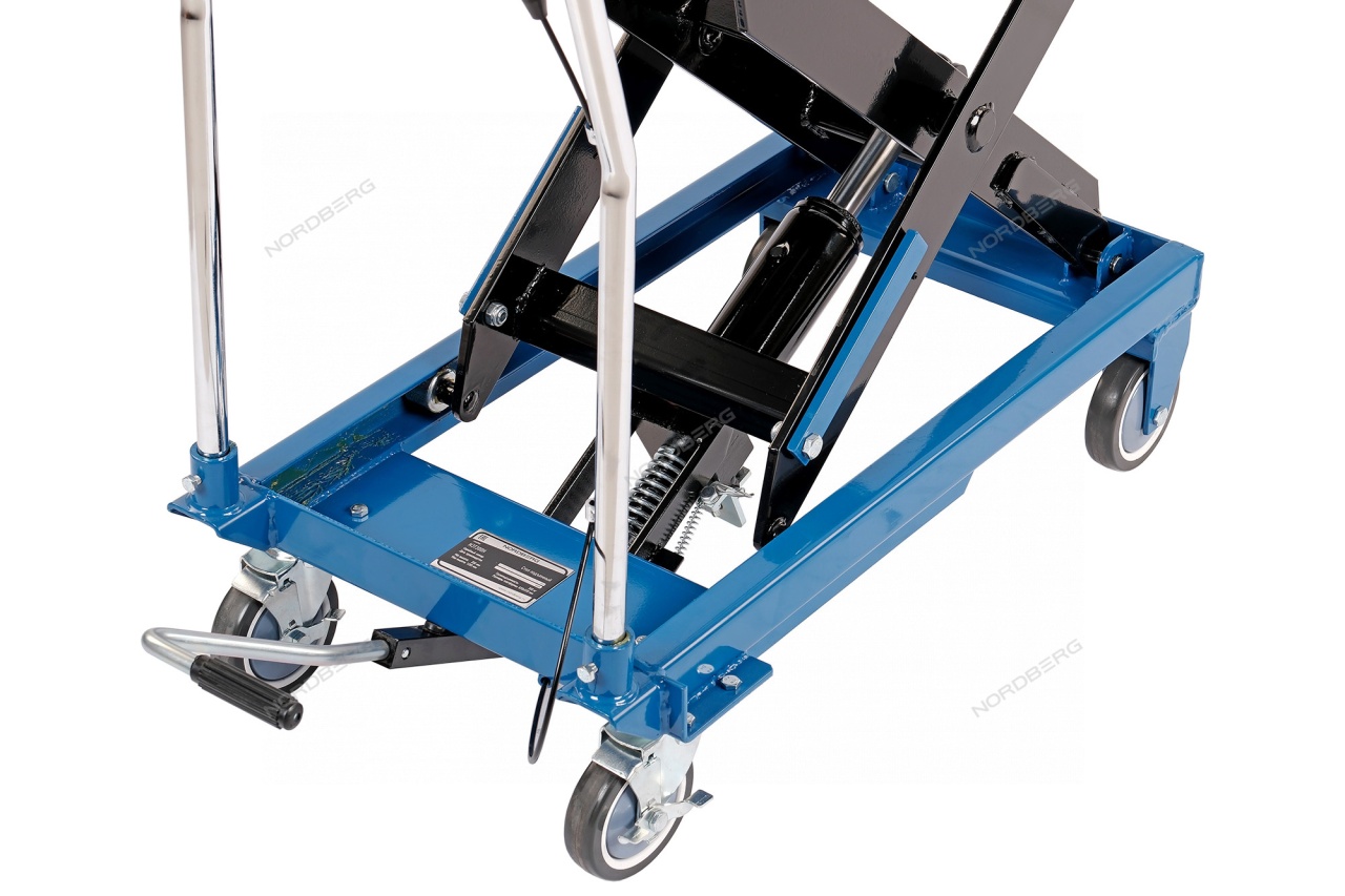 Стол подъемный 300 кг, гидравлическая тележка NORDBERG N3T301 купить по цене 46&nbsp;649 ₽ в интернет магазине ТЕХСАД