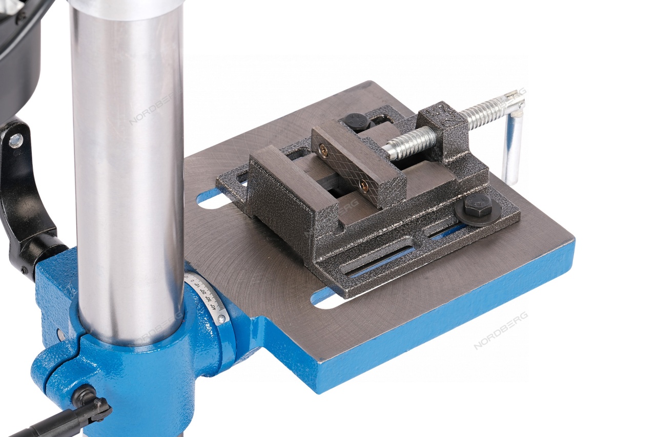 Станок вертикально-сверлильный 450 Вт NORDBERG ND1651 купить по цене 27&nbsp;238 ₽ в интернет магазине ТЕХСАД