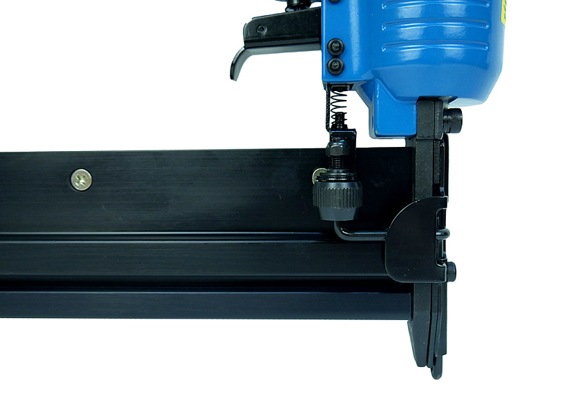 Пневмостеплер универсальный  2 в 1 Sturm! AU-1730-04 купить по цене 4&nbsp;230 ₽ в интернет магазине ТЕХСАД