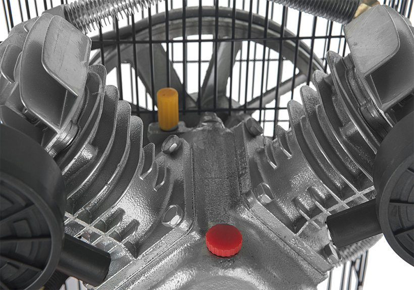 Компрессор масляный Sturm! AC931031 купить по цене 36&nbsp;750 ₽ в интернет магазине ТЕХСАД