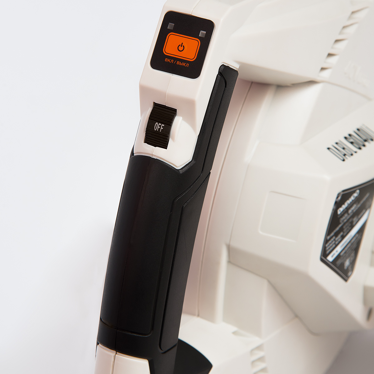 Воздуходувка-пылесос аккумуляторная DAEWOO DABL 6040Li купить по цене 10&nbsp;990 ₽ в интернет магазине ТЕХСАД