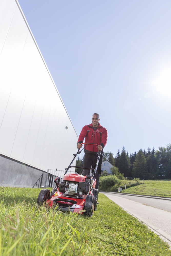 Газонокосилка бензиновая Solo by AL-KO Comfort Pro 4731 SP-A купить по цене 45&nbsp;990 ₽ в интернет магазине ТЕХСАД