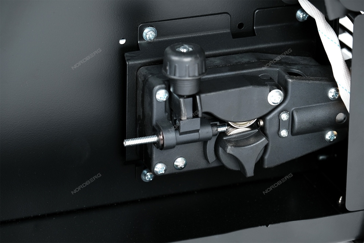 Аппарат сварочный 160A, инверторный NORDBERG WMI161 купить по цене 24&nbsp;011 ₽ в интернет магазине ТЕХСАД